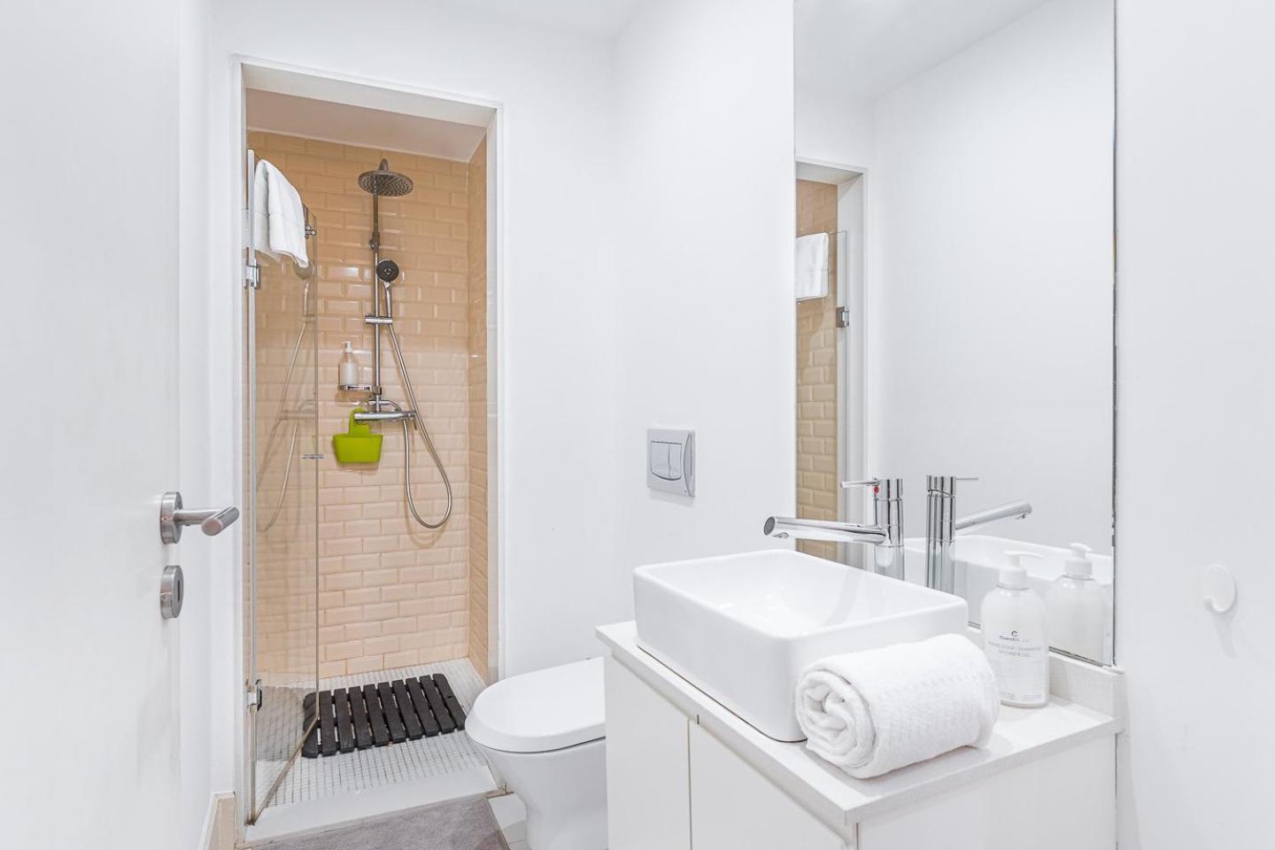 Guestready - Bright Home In The Heart Of Порто Екстериор снимка